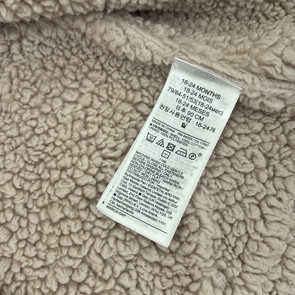 Baby Gap Bear Sweater - Picture 3 of 3